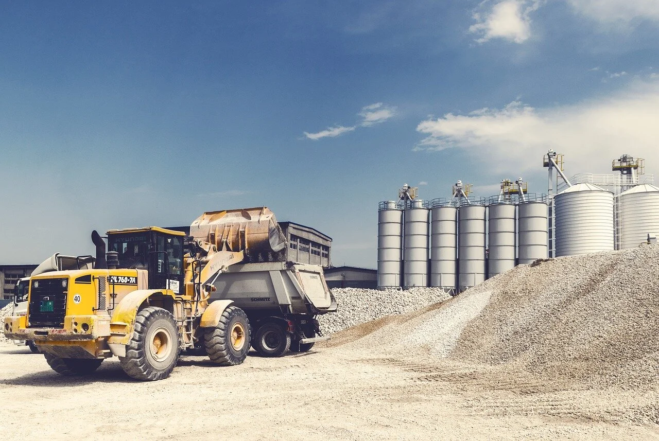 loader-1846346_1280.jpg