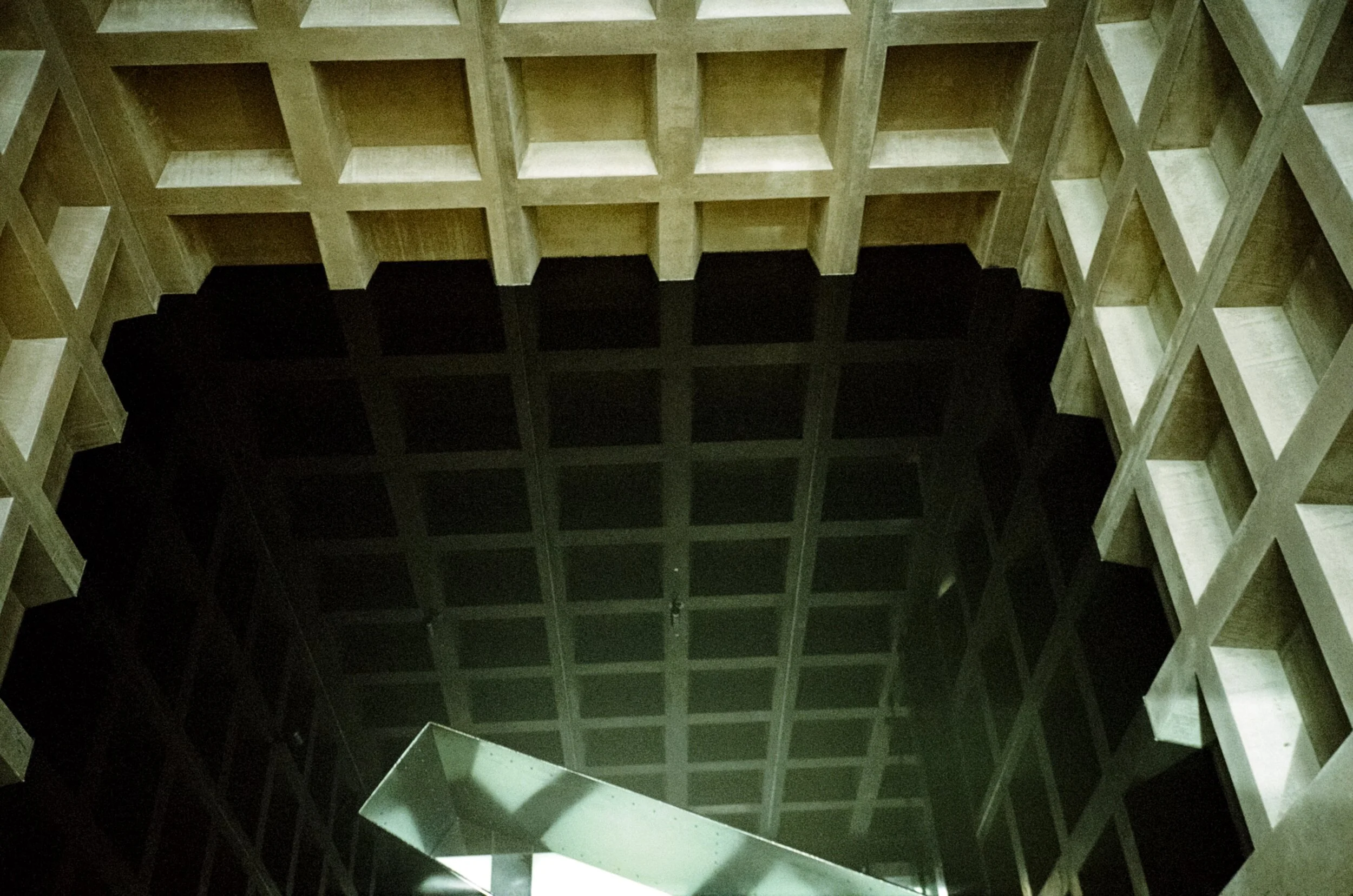 000007160018_19A 3.jpg