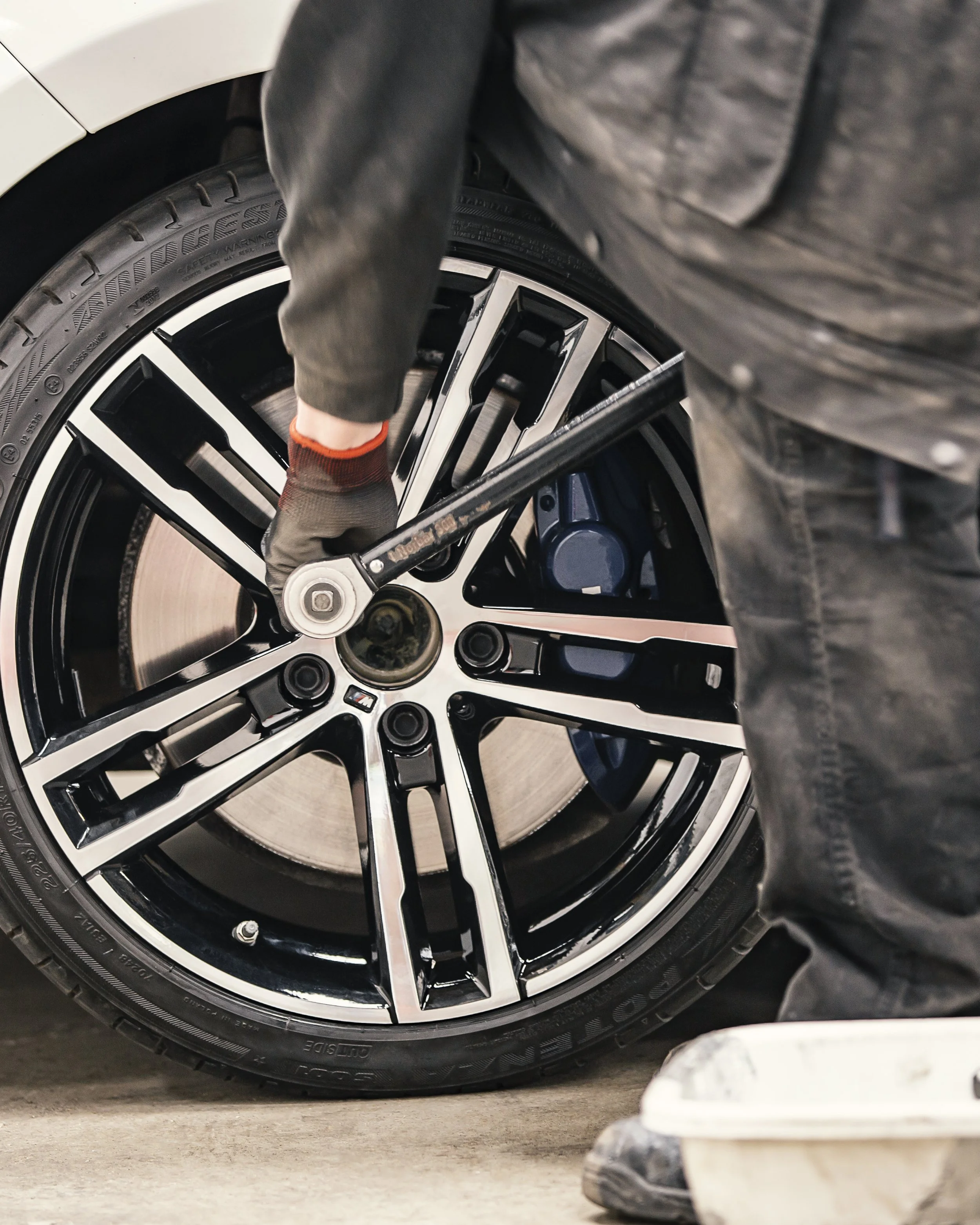 6 Key Things to Know Before Starting a Wheel Refurbishment Franchise in the UK
