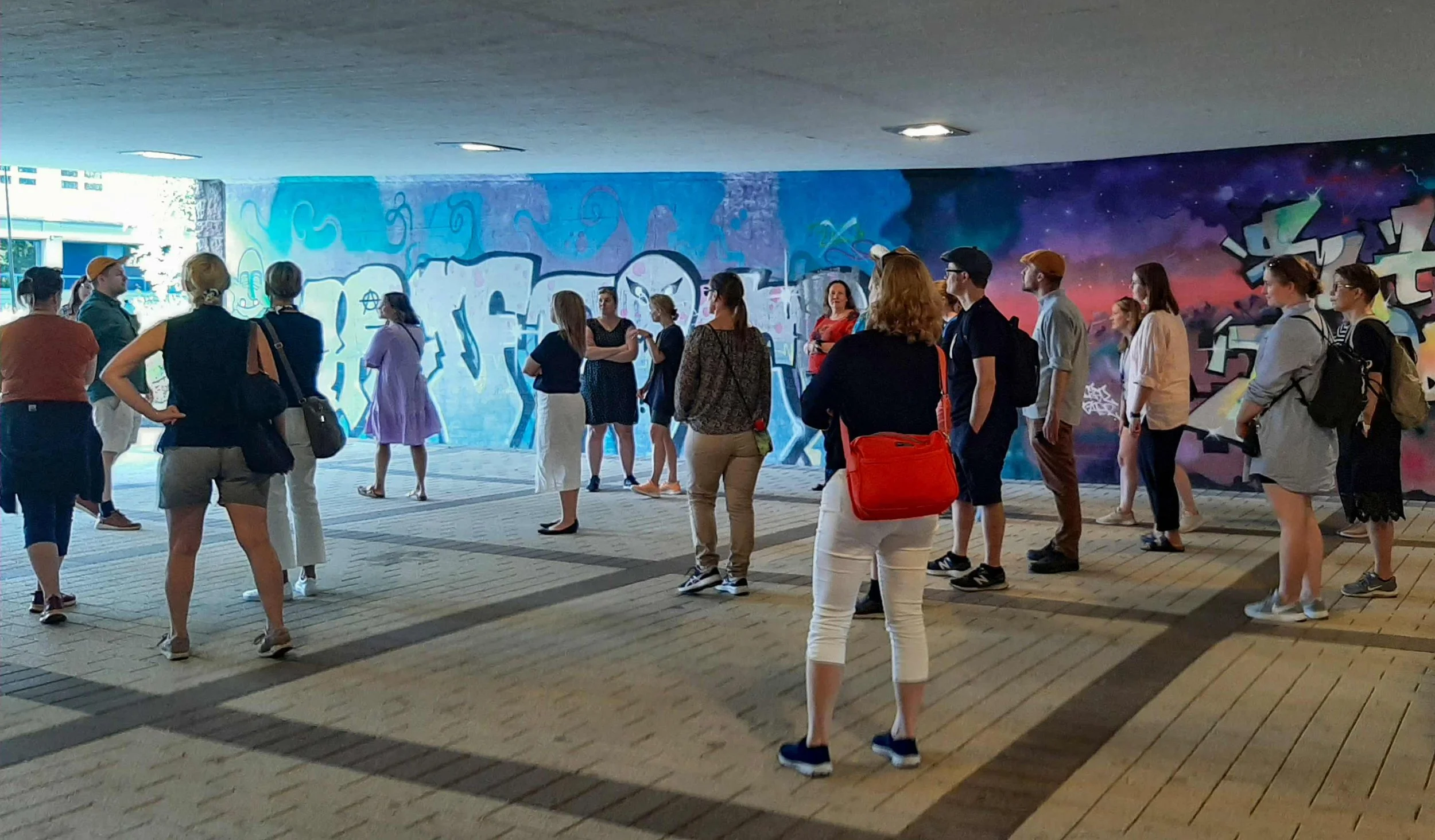 Street art opastus Myyrmäessä.