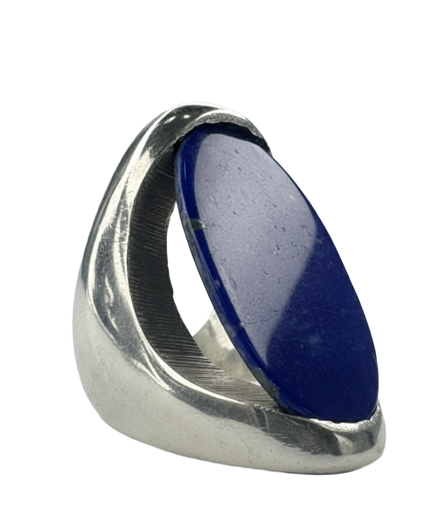 Anillo en plata 925 con lapislázuli natural.