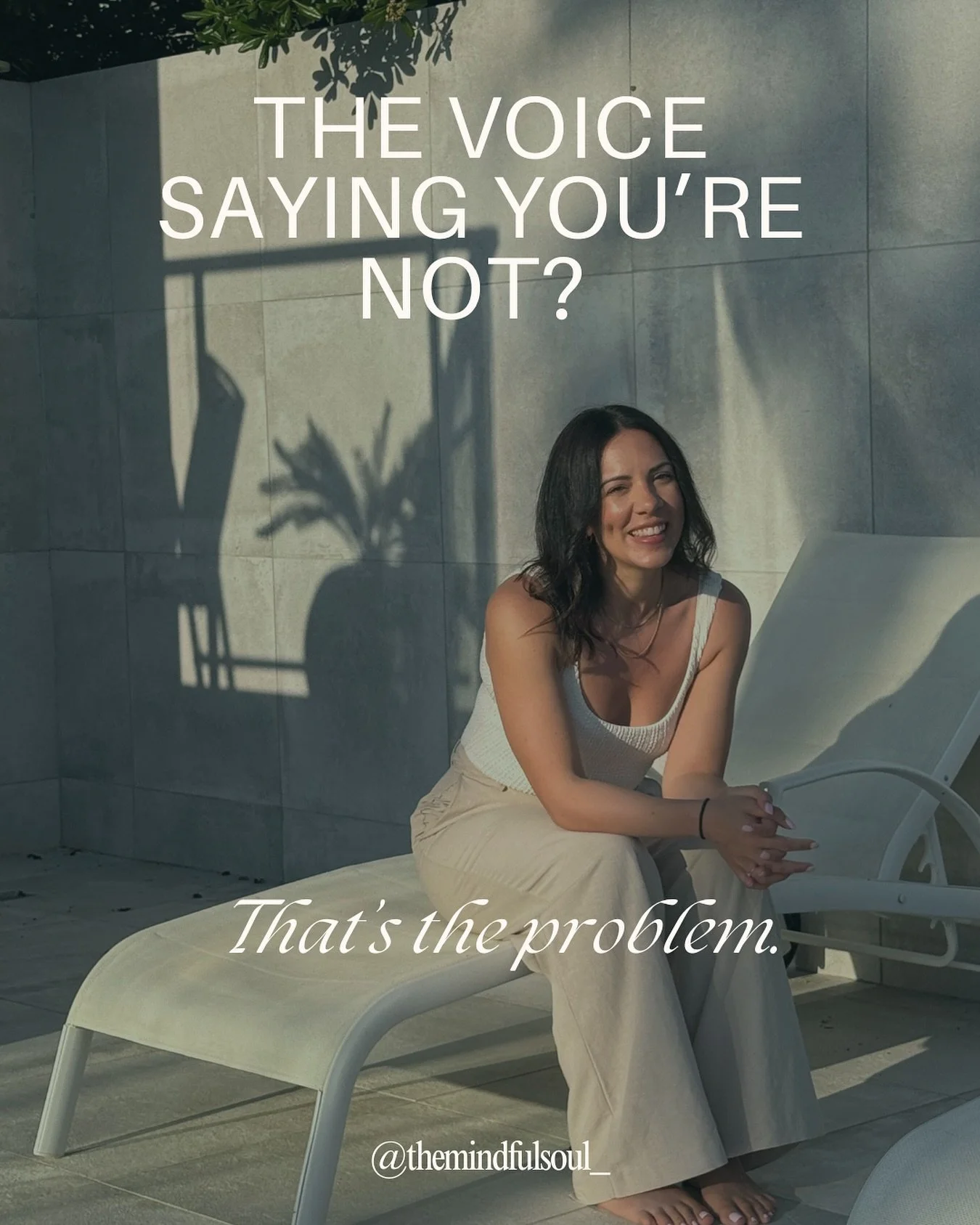 That voice saying you’re capable of more? It’s right.
The voice saying you’re not? That’s the problem.
Here’s the science bit 👇
Our brains evolved with a negativity bias, wired to scan for danger and remember what went