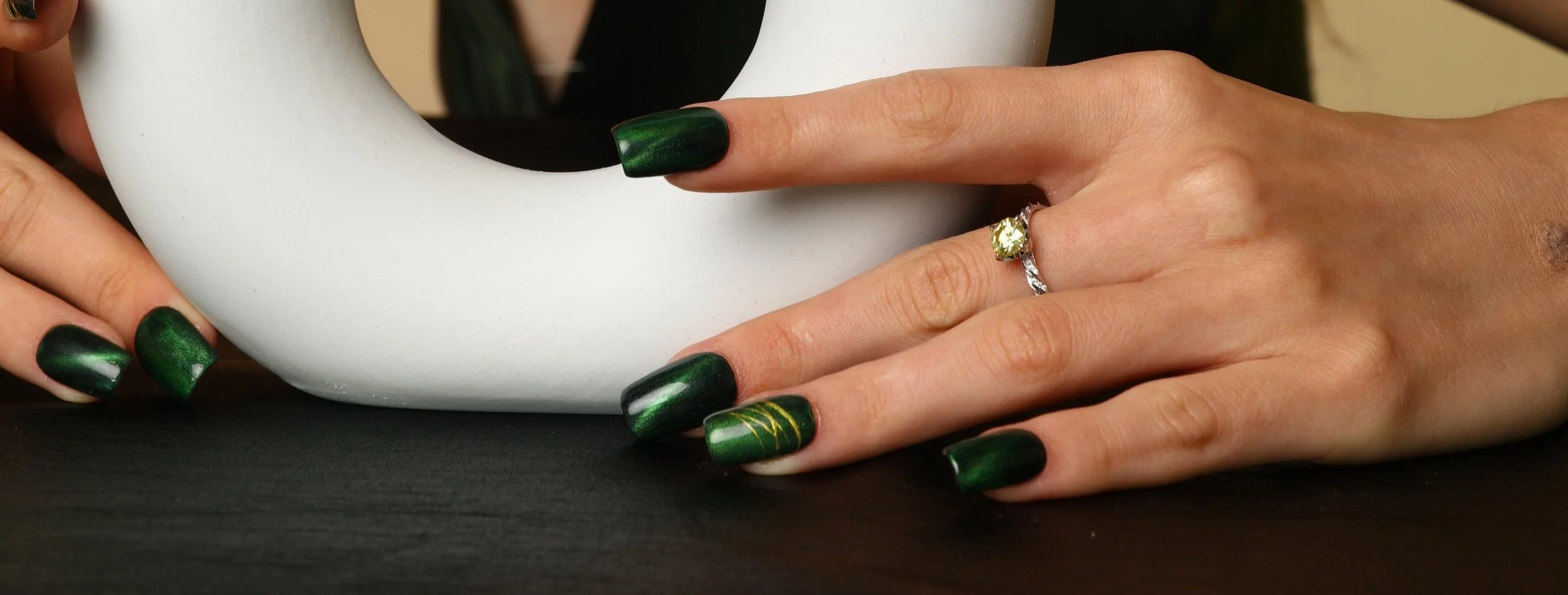 customize your unique diamond engagement ring in Sunny Eden™️