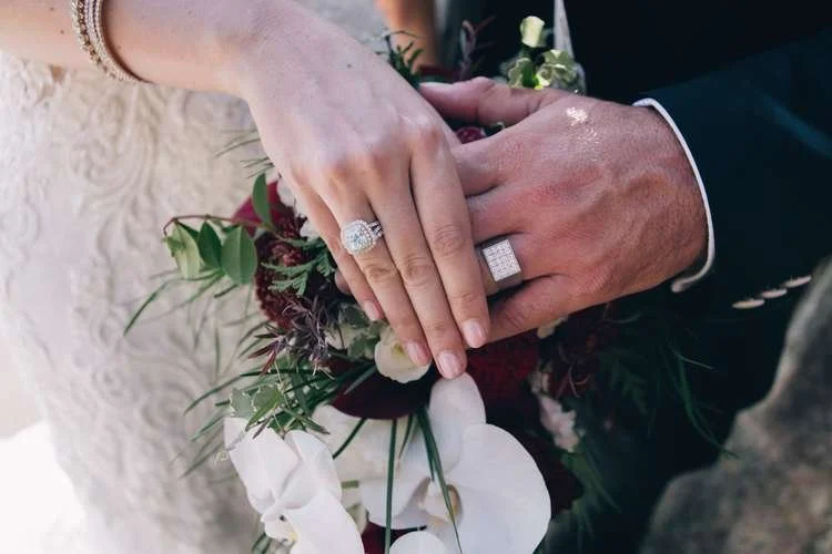 More couples choose Sunny Eden™ and turn their hair into diamond engagement rings.