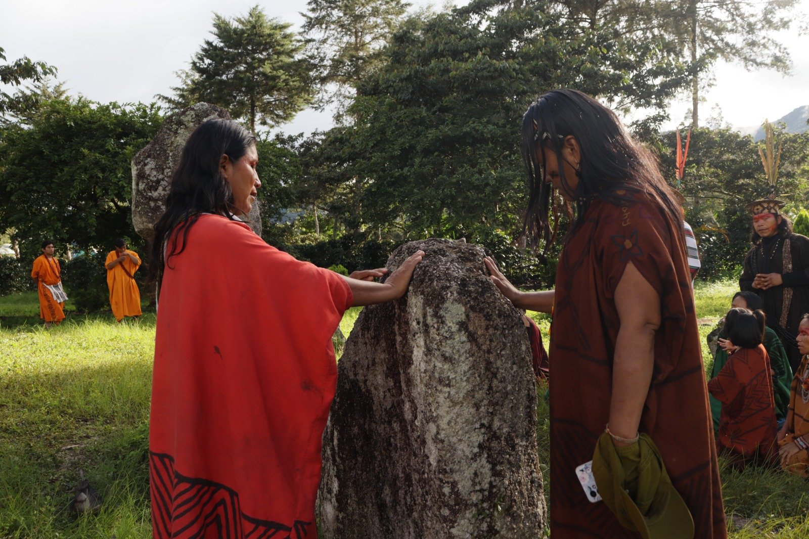  Ashéninka leaders visiting the Yompor Yumpiri Sanctuary.&nbsp; 