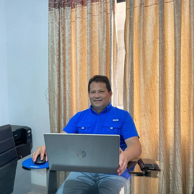 Raul Vasquez Meza