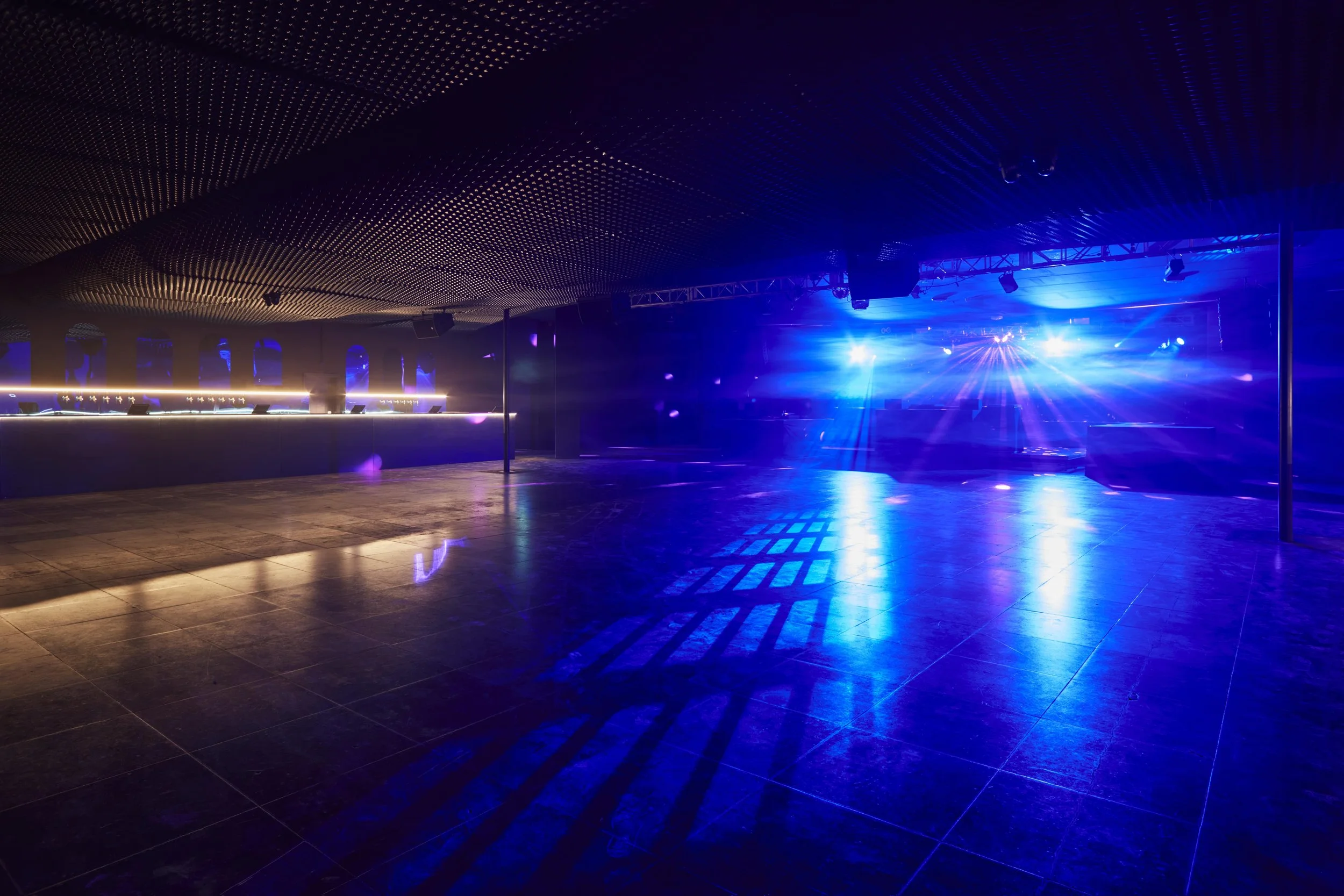 Hall 2.jpg