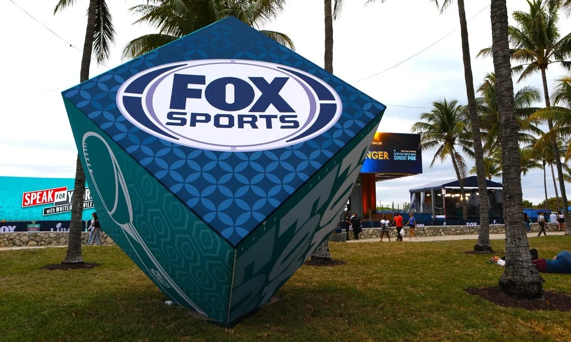 Custom_Cube_Superbowl_ClientPhotos_D_3_2020.jpg