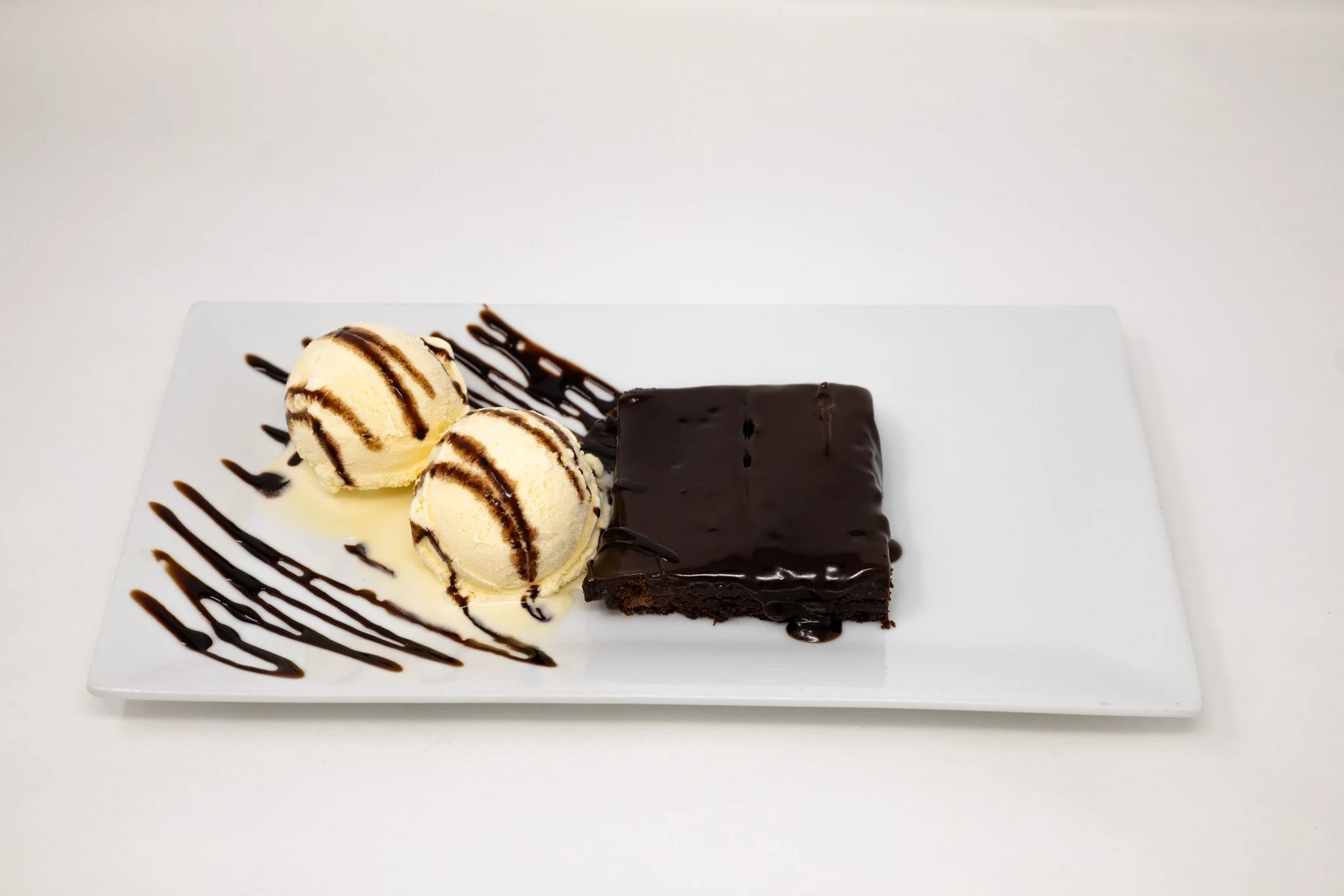brownie con helado-2.jpg