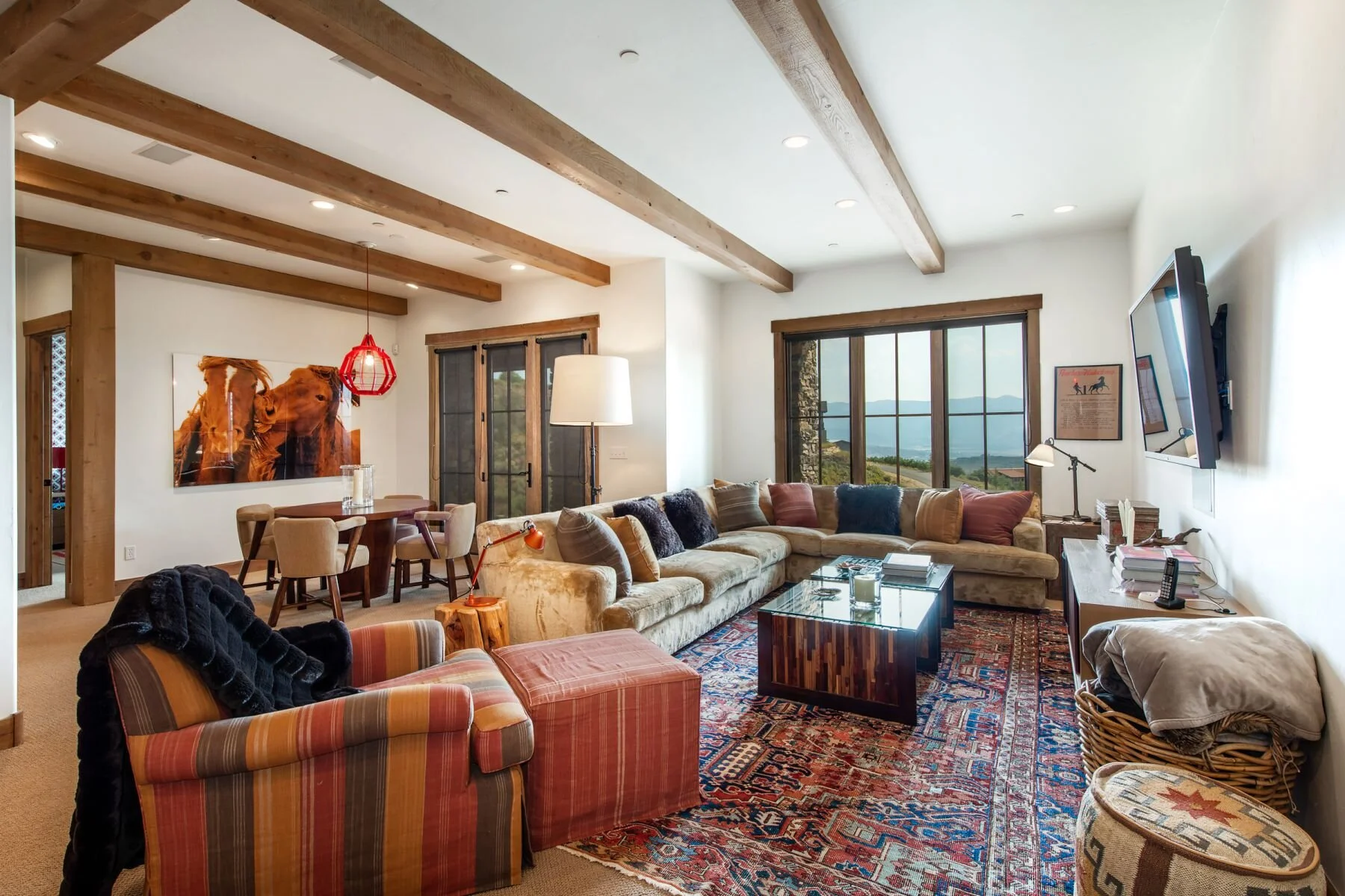 11 a  family room copy.jpg