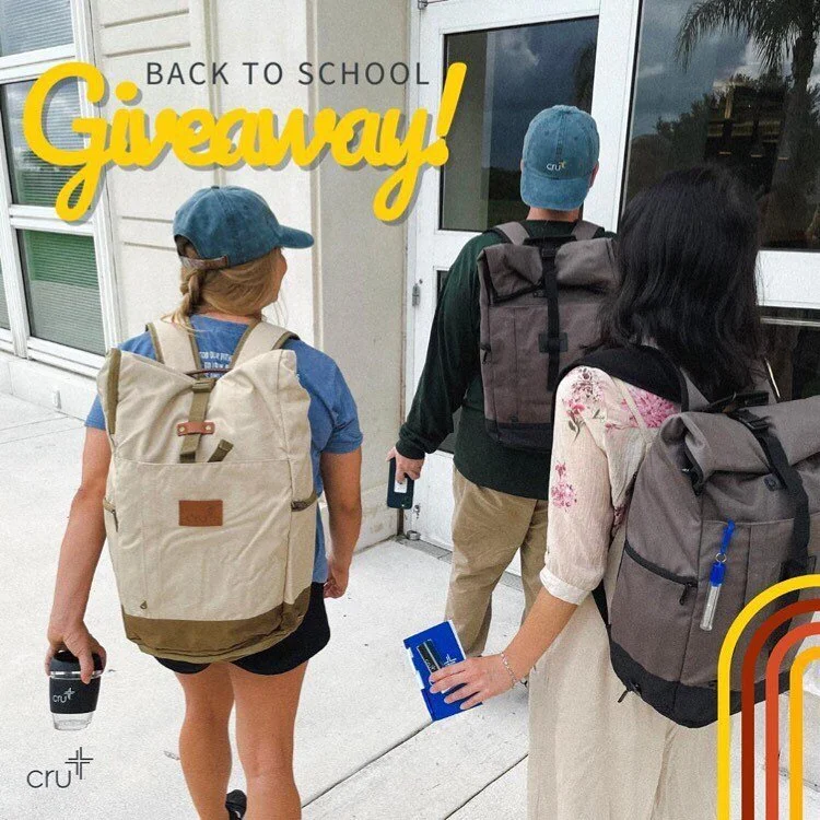 We love free stuff! Here’s one from @cruinstagram 
•
Who’s ready for a new school year?! 🎉 Even if you aren’t, we have some good news for ya! We have some back to school goodies (Backpack, Baseball Cap, Smartphone Ring, Glass