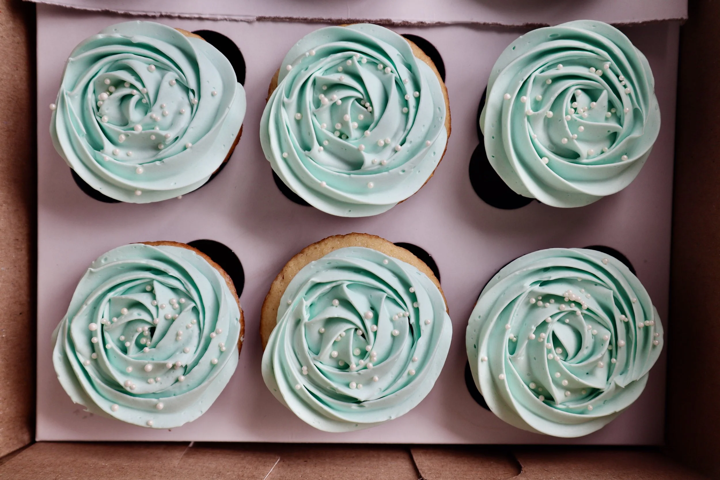 Custom Cupcakes: Vanilla
