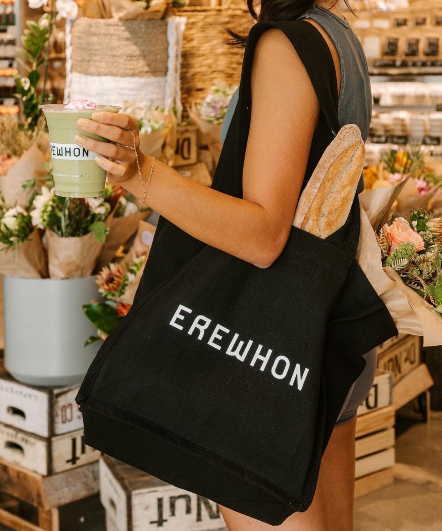Counting down the days UNTIL JUNE 6th at @erewhonmarket when we have a @paulsaladinomd RAW KEFIR smoothie collab x RAW FARM x CarnivoreMD x EREWHON (any guesses what the smoothie recipe will be?????) 

 #animalbased #smoothie #carnivore #erewhonsmoot