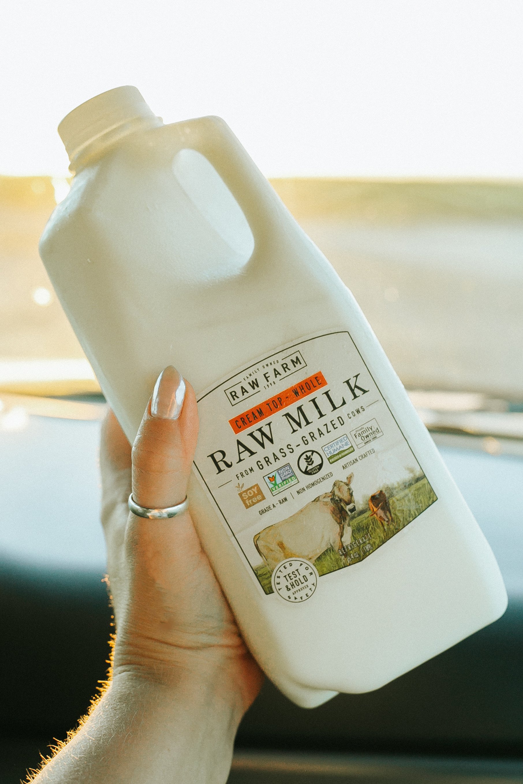 1 Gallon 100% Grass-fed, Certified Organic, Raw, Jersey Cow Milk - The  Family Cow