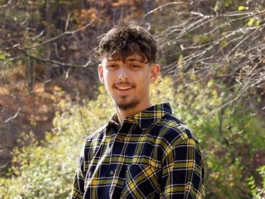 SENIOR PORTRAITS