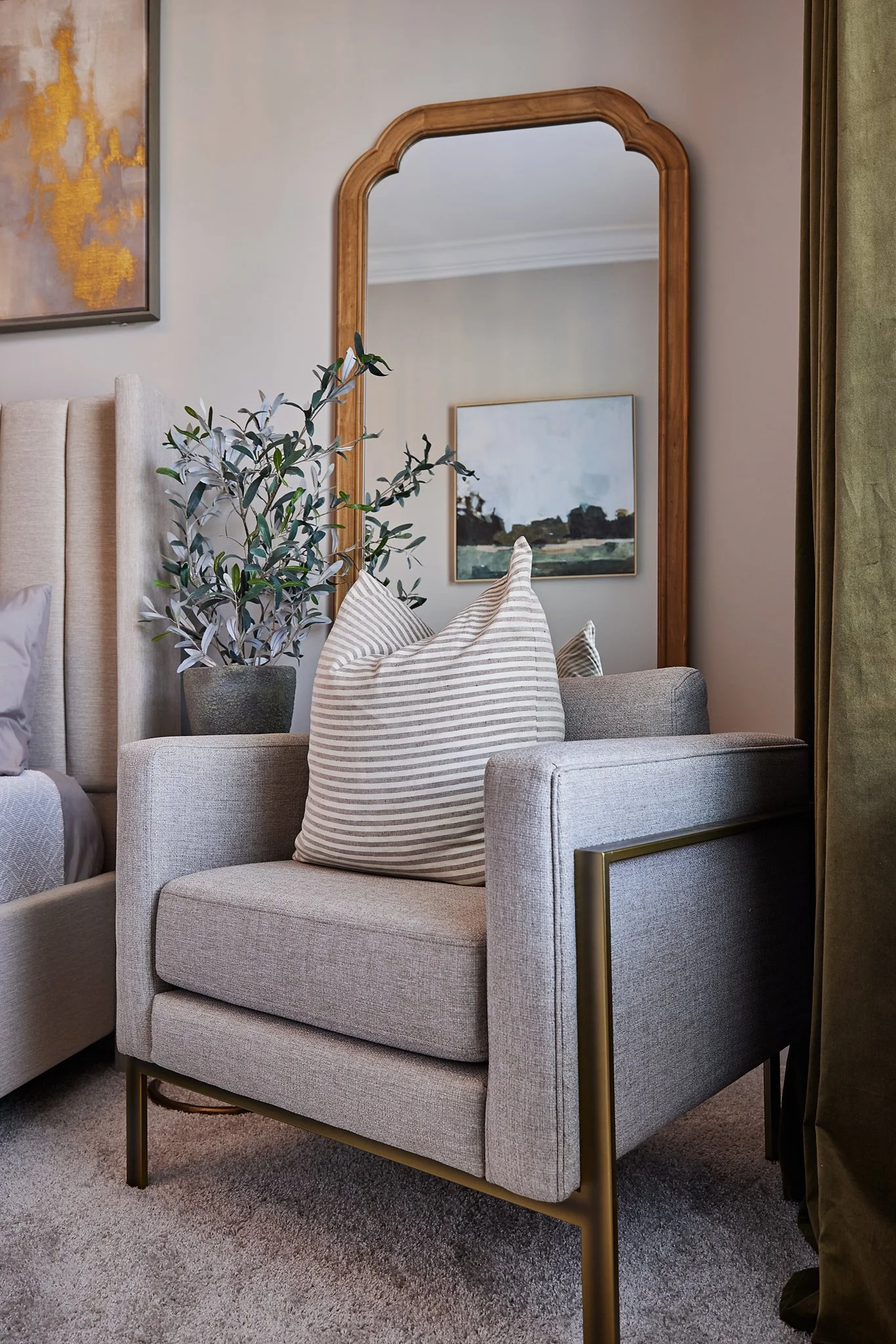 Brown Builders Design Spring 229139_lo.jpg