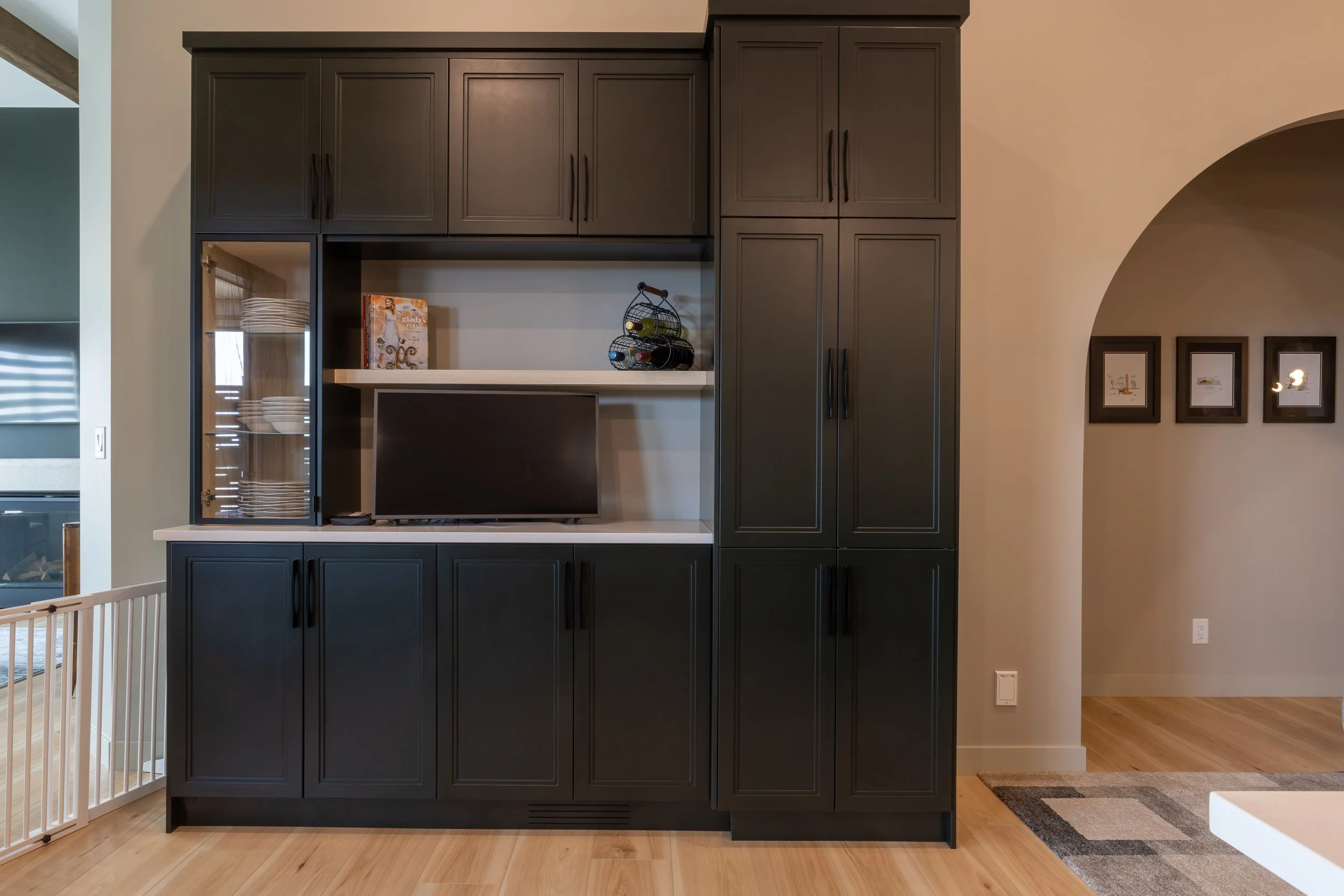 dark green cabinetry accent