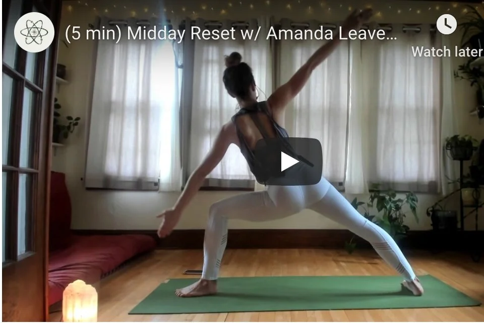 (5 min YOGA) Midday Vinyasa w/ Amanda Helen 