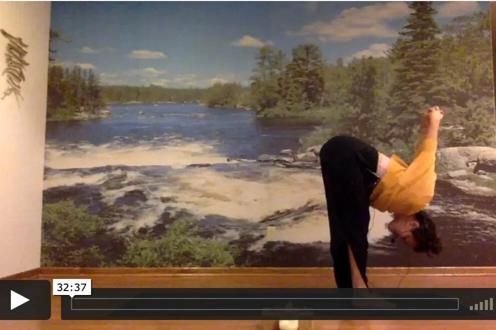 (30 min YOGA) Cancer Inspired Flow w/ Meg Elaine