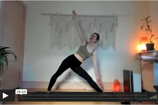 (20 min YOGA) Capricorn Inspired Flow w/ Amanda Helen