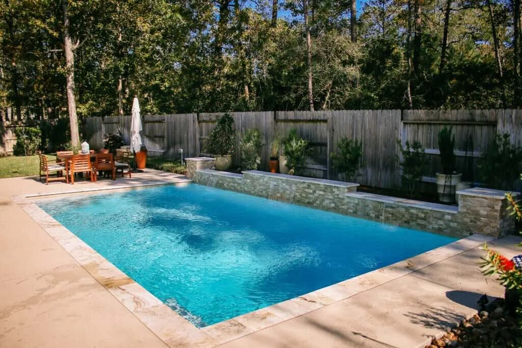 Residential backyard pool serviced by County Line Pools in Agoura Hills