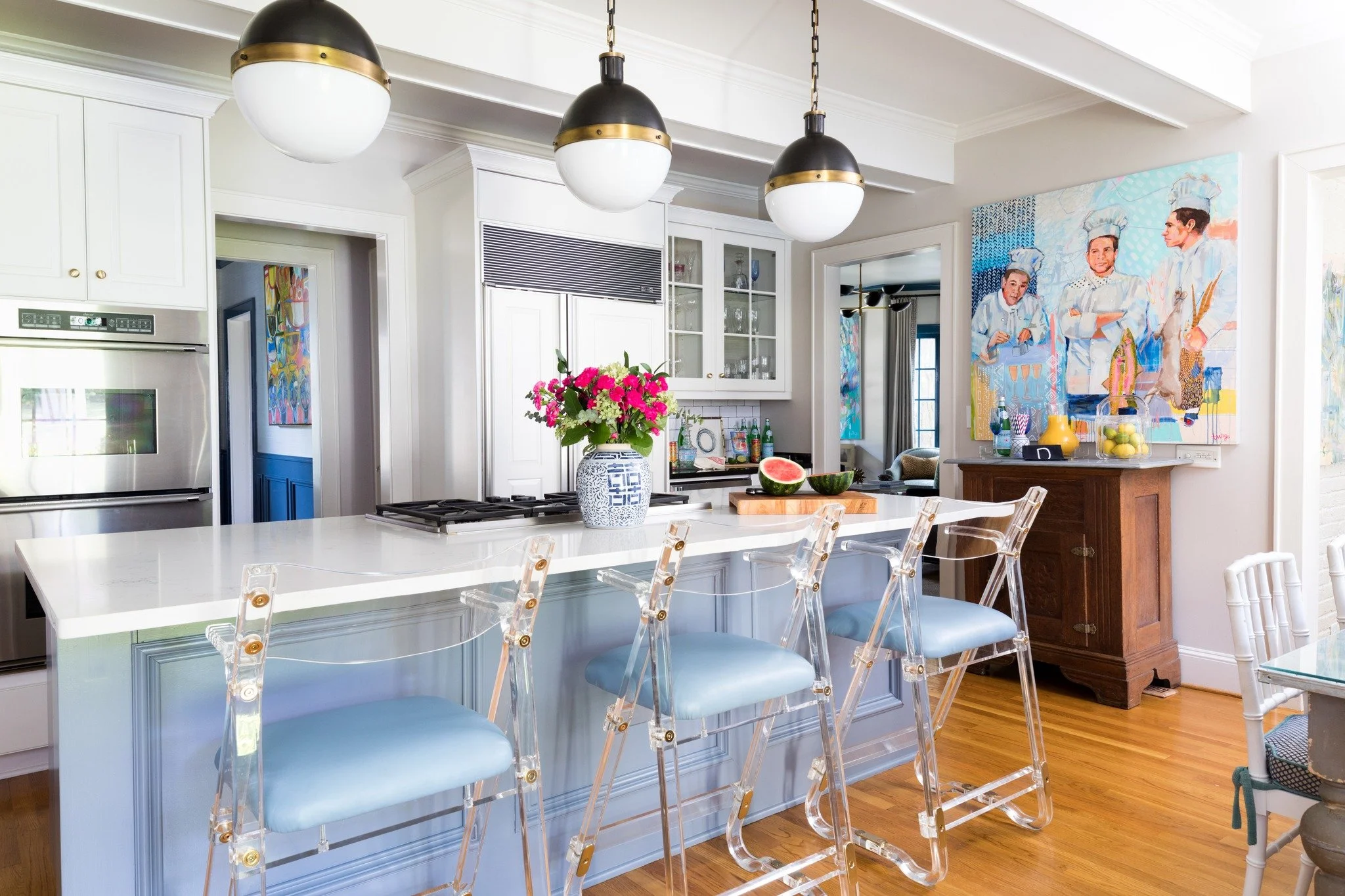 There are never too many chefs in our kitchen.

📸 by @lauranegrichilders
&bull;
&bull;
&bull;
&bull;
#whitneydurhaminteriors #atlantainteriors #atlantainteriordesigner #edesign #edesigner #interiordesign #interiors #instadesign #interiorstyle #atlan