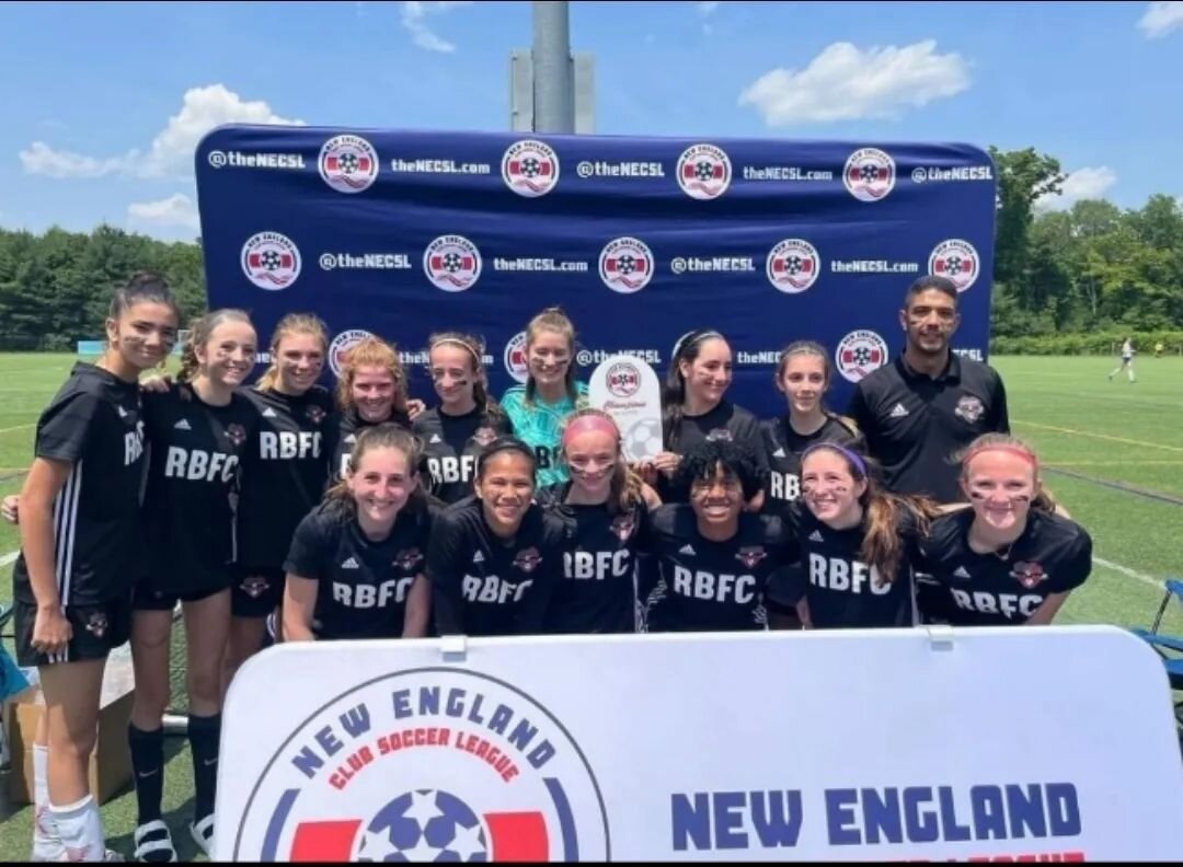 #TBT to our Girls 2008 Raptors team winning @thenecsl Girls U15 Championships last spring ❤️🖤

This same team is looking to complete their roster for the spring 2024 season! We welcome players of all positions to tryout, but we are specifically look