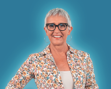 Caroline Popovic (EN) : Journaliste, Elegance comportementale, adaptabilité professionnelle