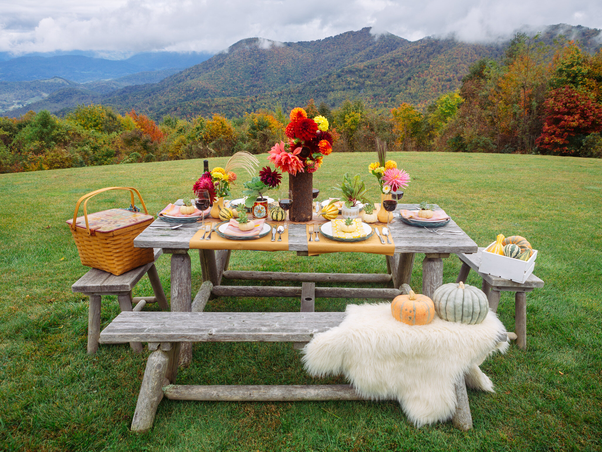 Styling and DIY: Fall Farm-to-Table Dinner Party