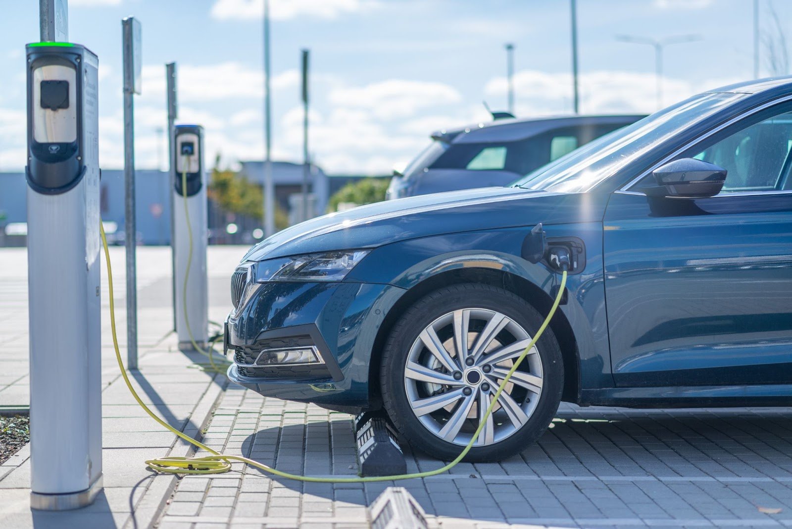 How To Reduce EV Charging Station Costs EV Connect how-to-reduce-ev-charging-station-costs-ev-connect