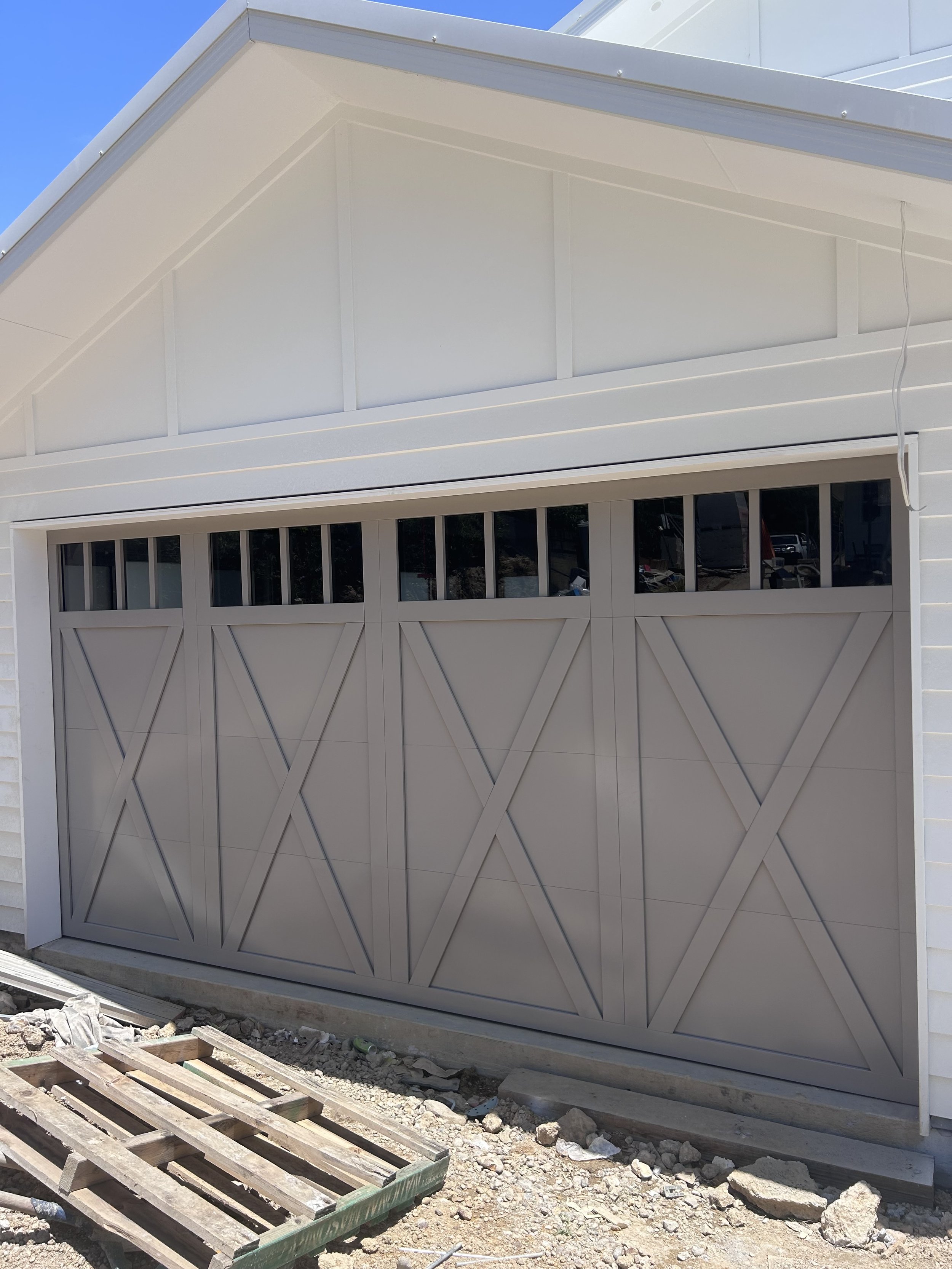 Dune Aluminium Barn door