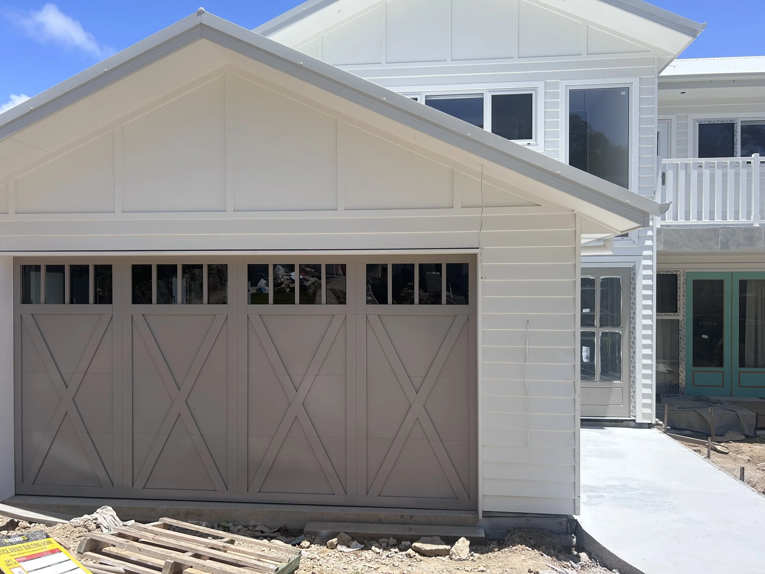 Dune Aluminium Barn Door
