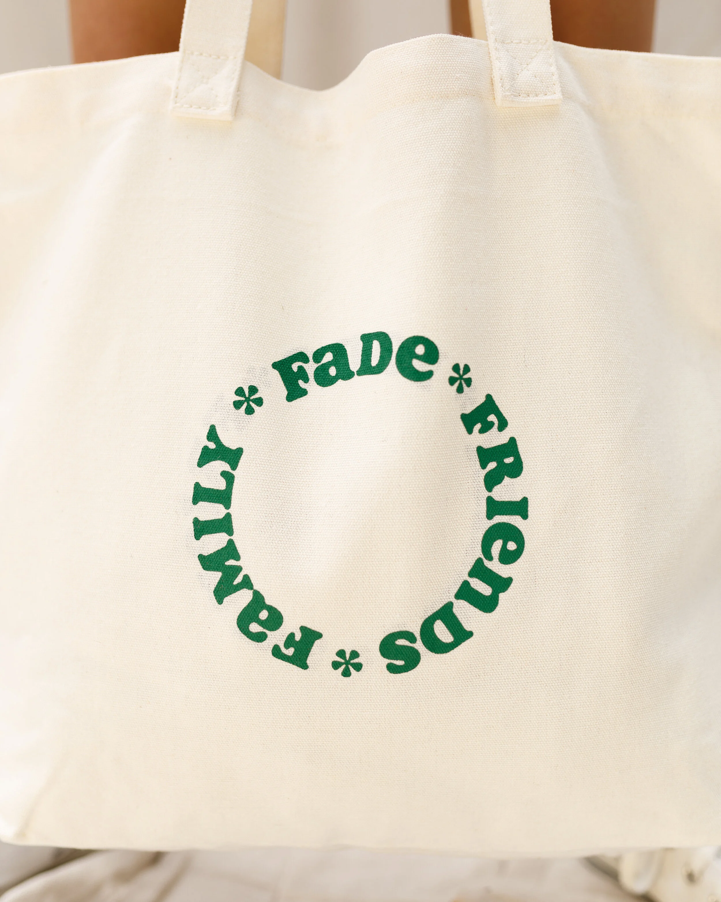 FADE AKL-171.jpg