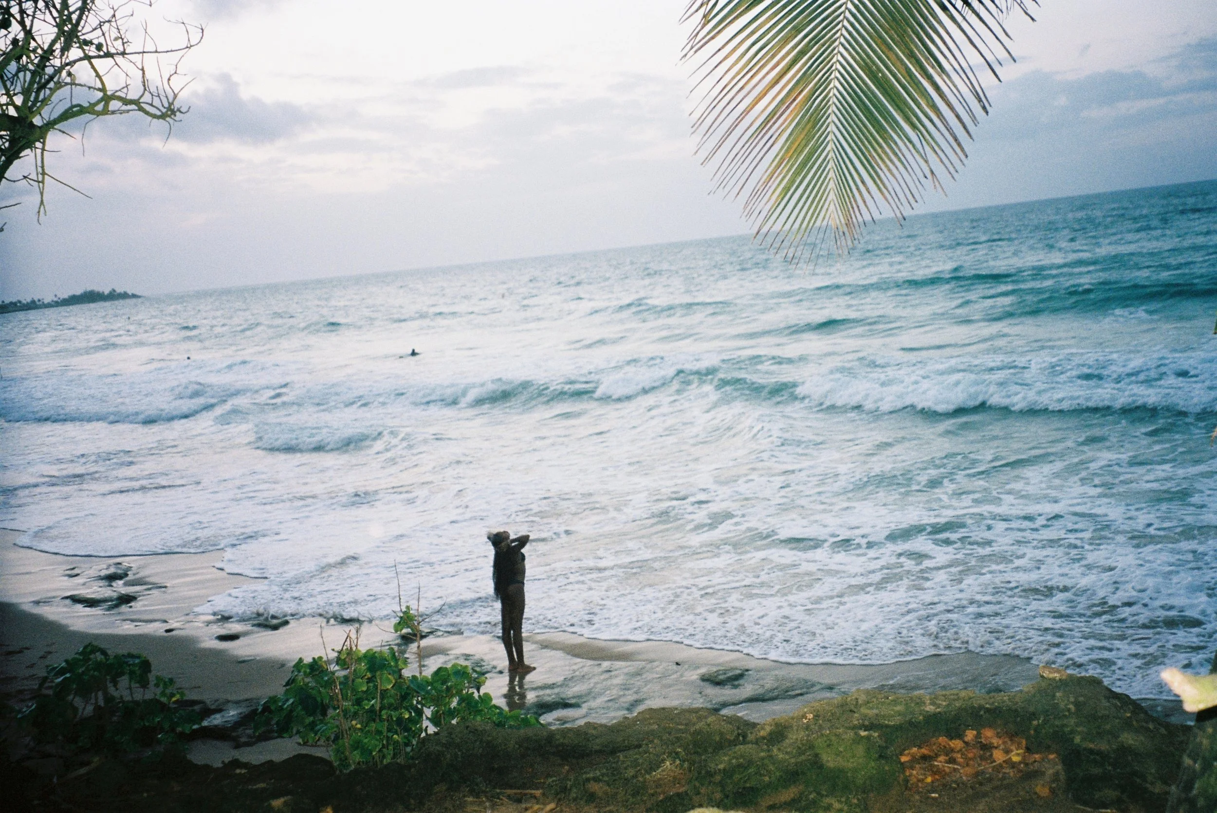 Roll1_807283-R1-13-14.JPG