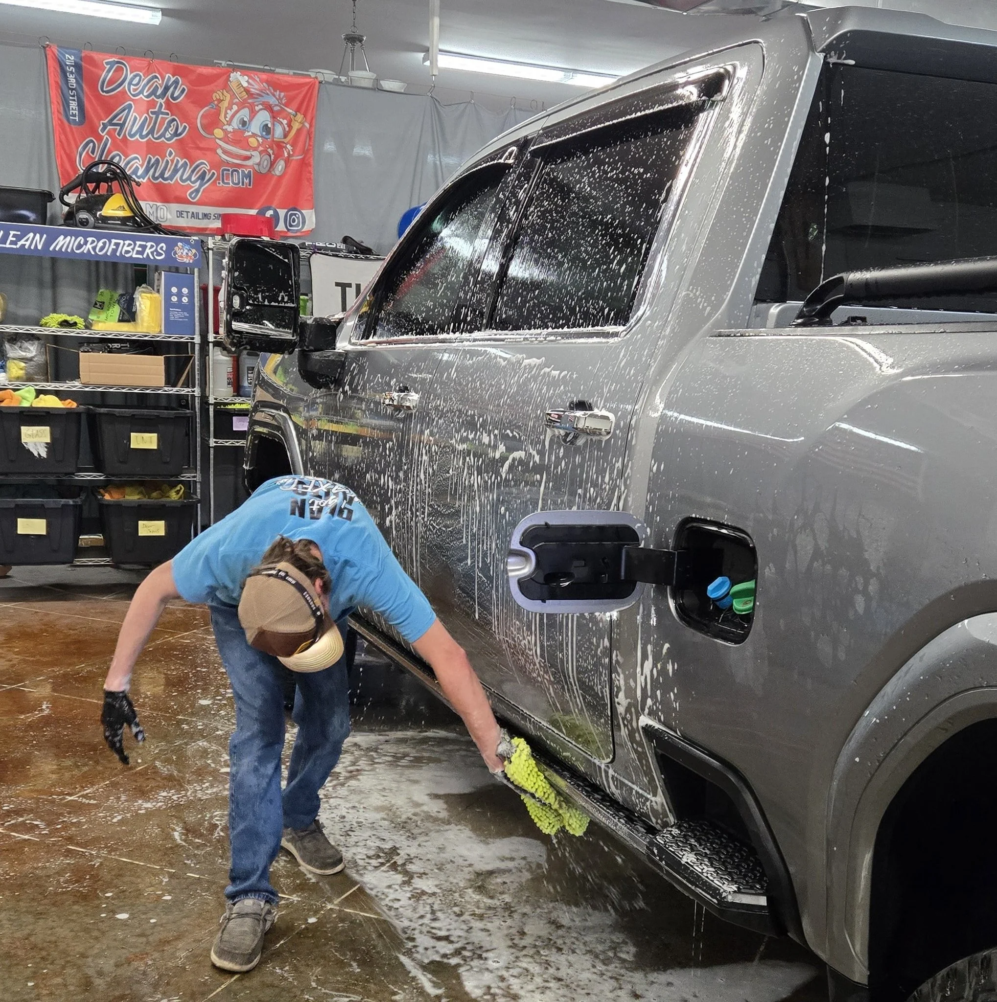 The snow has passed, now it's time to wash off all that salt!

Our wash &amp; wax service is perfect for after a winter storm, and is offered all winter long in our heated facility. 

Book anytime at deanautocleaning.com