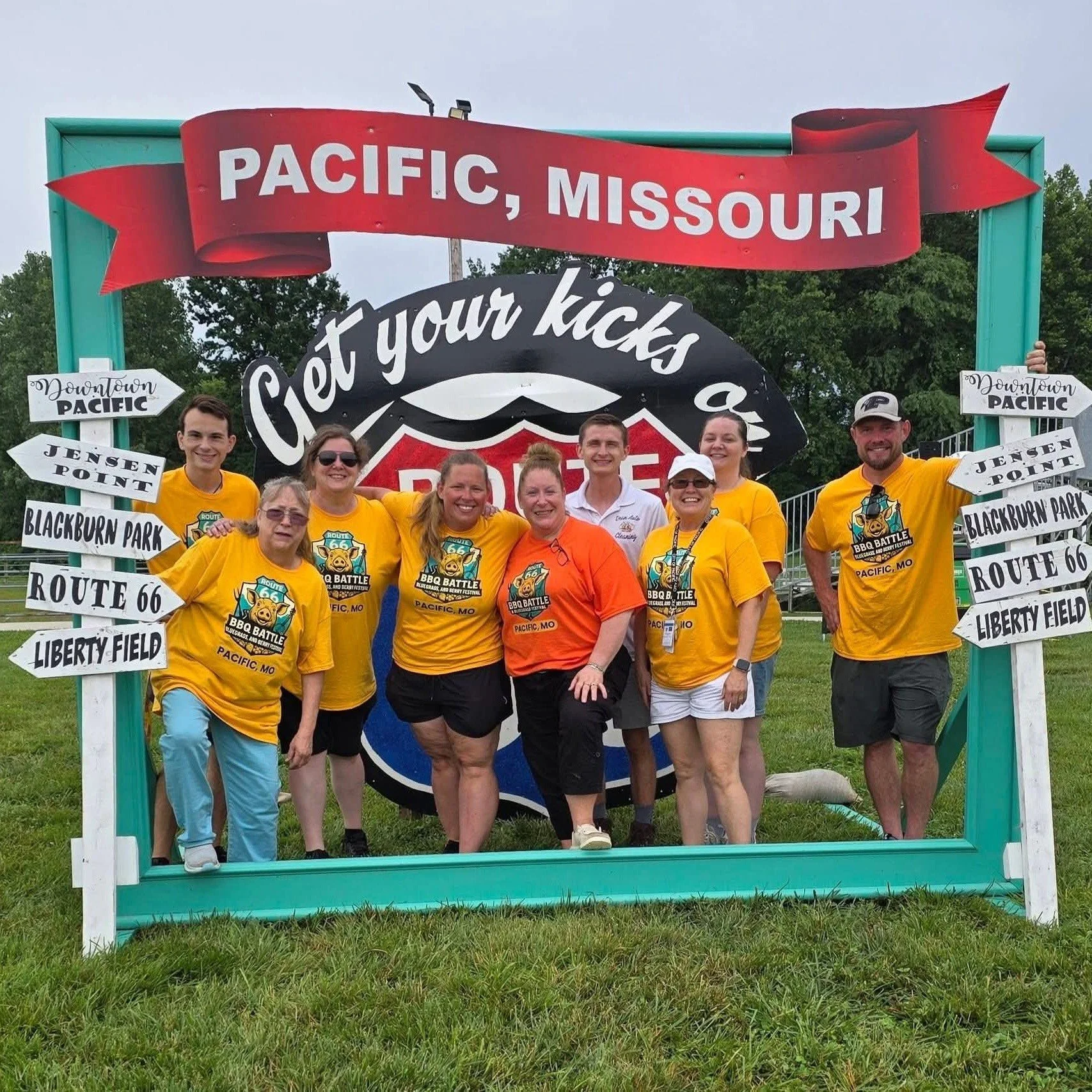 This past weekend, we volunteered more than 25 hours at the Route 66 BBQ Battle, Bluegrass, &amp; Berry Festival. The event was awesome and we're glad to support great events in our hometown!

#deancares #pacificmo #downtown #smallbusiness #volunteer
