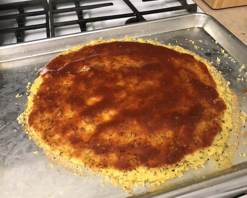 Cauliflower pizza with sauce