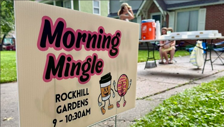 Rockhill Gardens: Morning Mingles