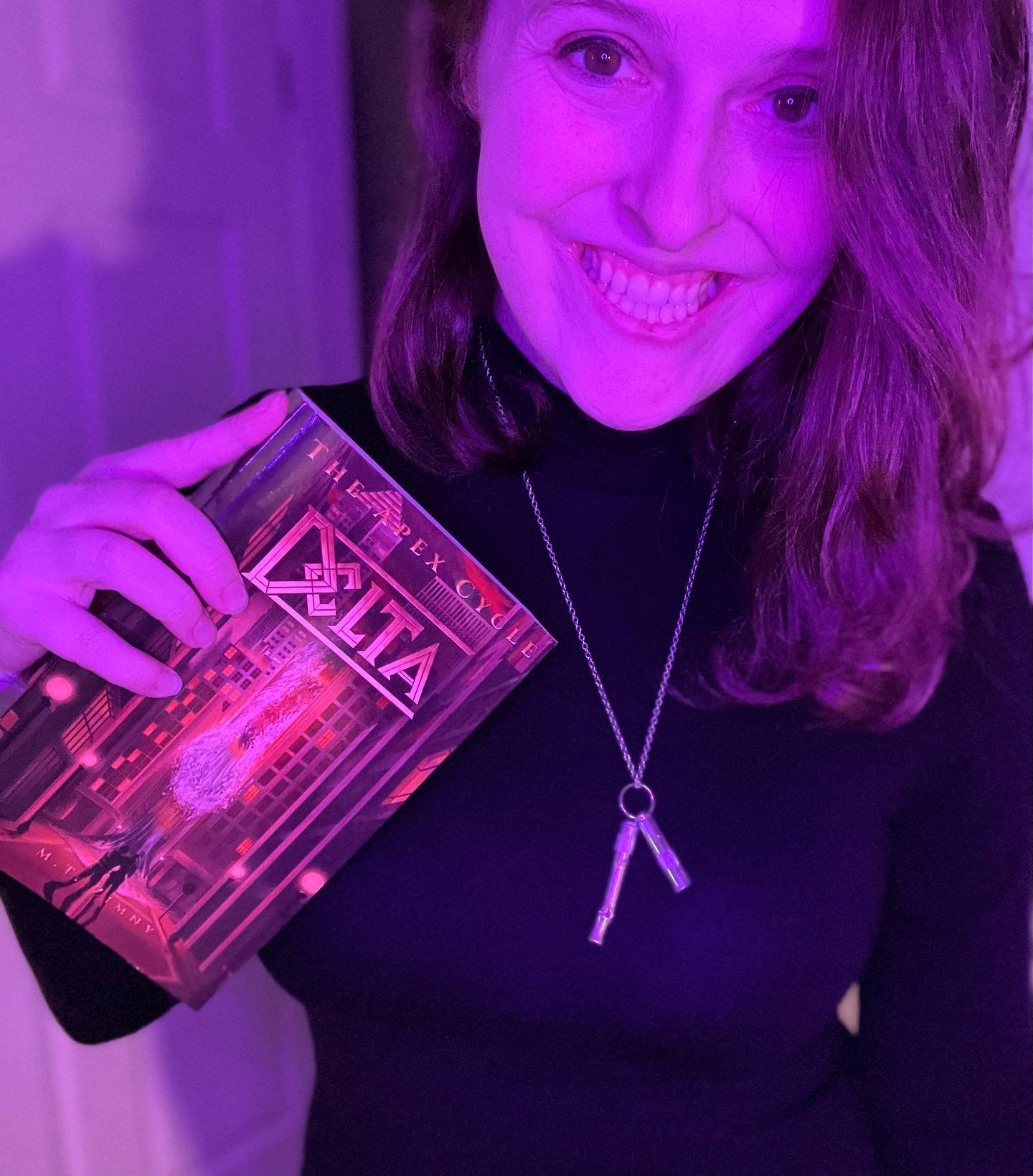 The final review of the Delta audio-files is almost complete, and I can&rsquo;t say enough about how amazing @elizabethphillipsvoiceover is as Sammy! This story is funny, angsty, heartfelt, and heartbreaking and she hits ALL the notes. 

And not only