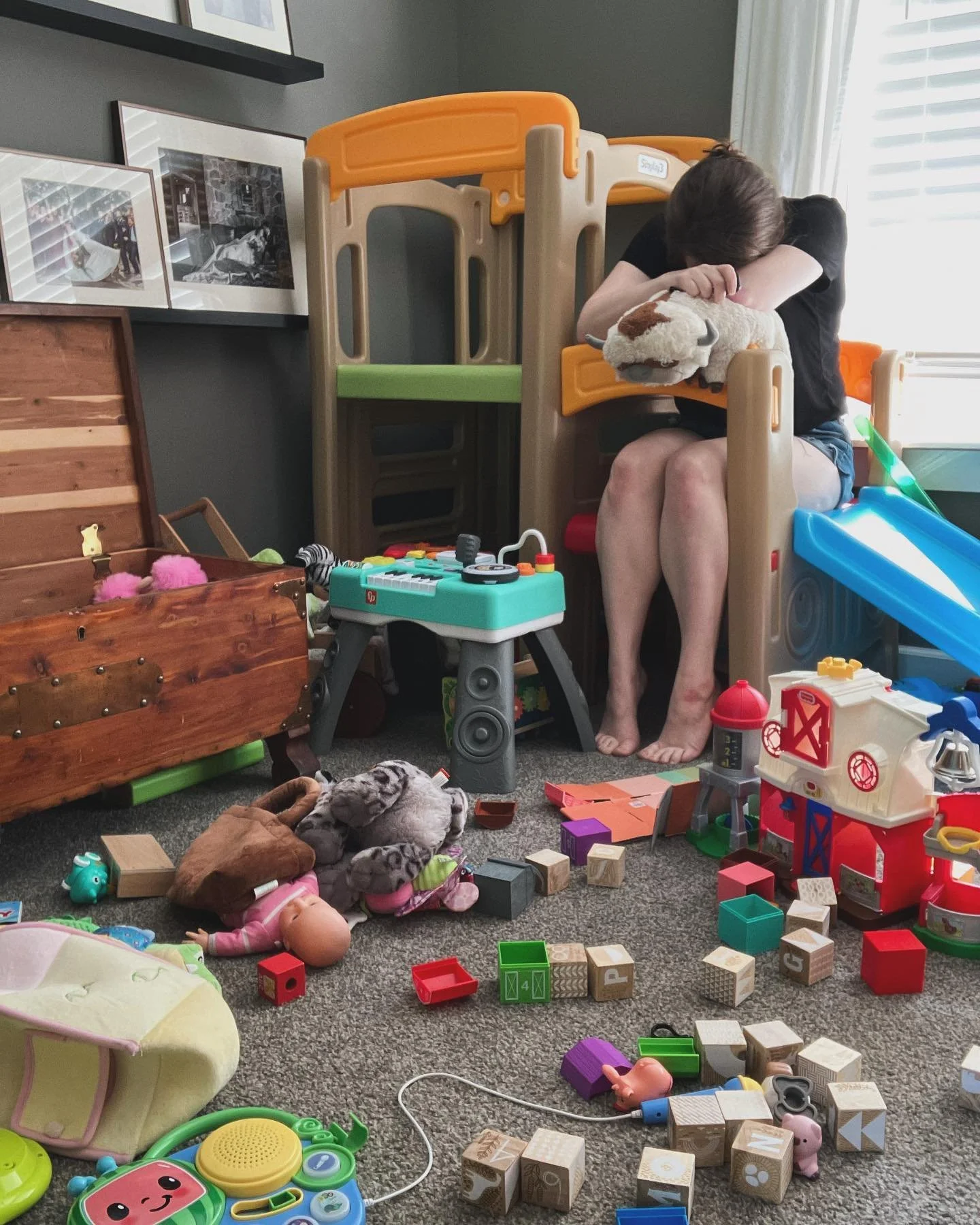 Happy Mother&rsquo;s Day to all my fellow tired moms! Today, I speared my finger with a sewing needle while fixing a ripped toy and later got toddler barf down my shirt! (I was also a lucky barf recipient on Friday 👍)

BUT I also got to go to the li