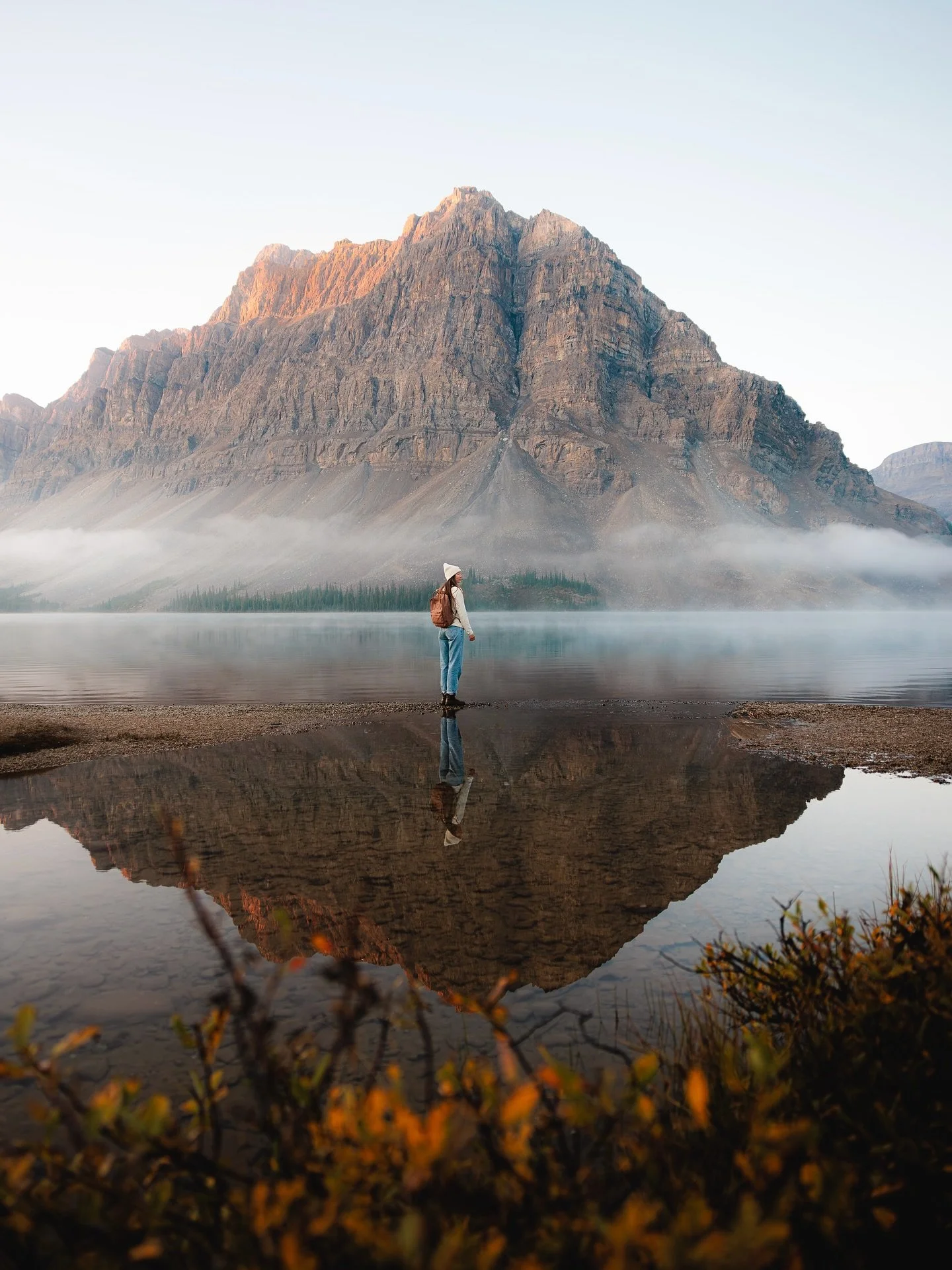 Fall is definitely in the air in Banff National Park 🍂⛰️

There&rsquo;s something so mystical about September days with crisp air, quiet stillness and foggy mornings&hellip; 

One thing I am for sure grateful for since moving to Calgary is being abl