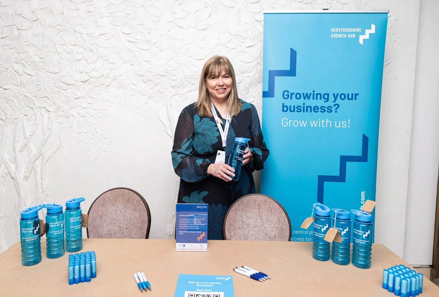 WiB 26 - stands - for web-10.jpg