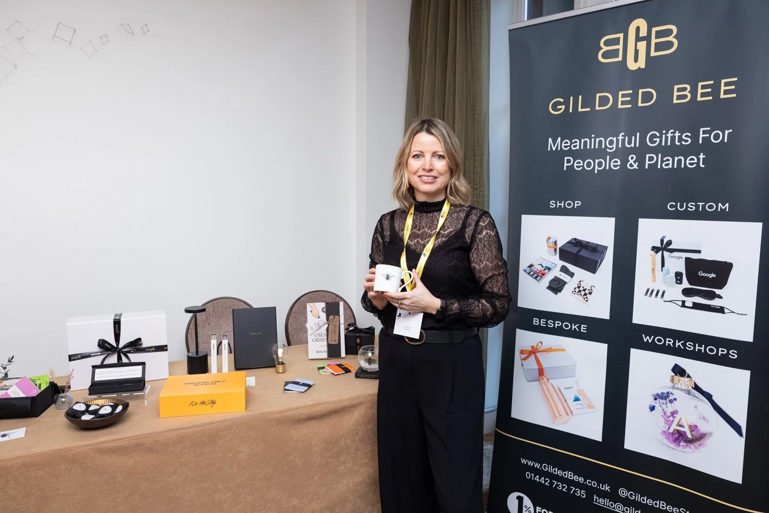 WiB 26 - stands - for web-8.jpg