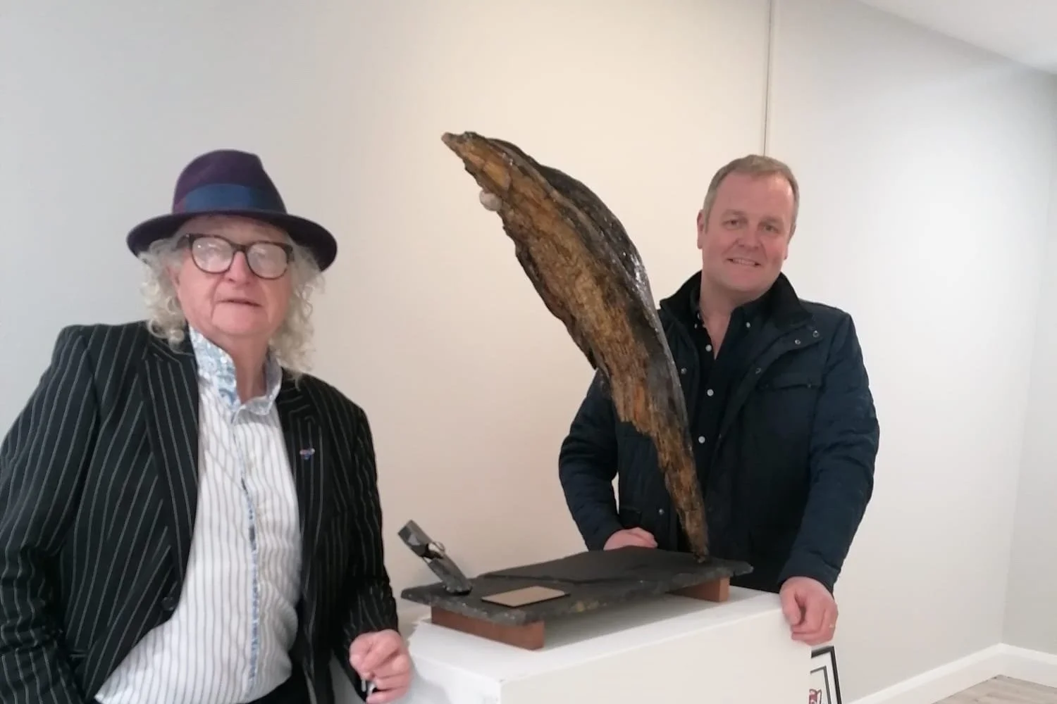 More artwork making change!