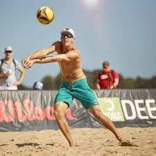 Tri Bourne: USA Beach Volleyball