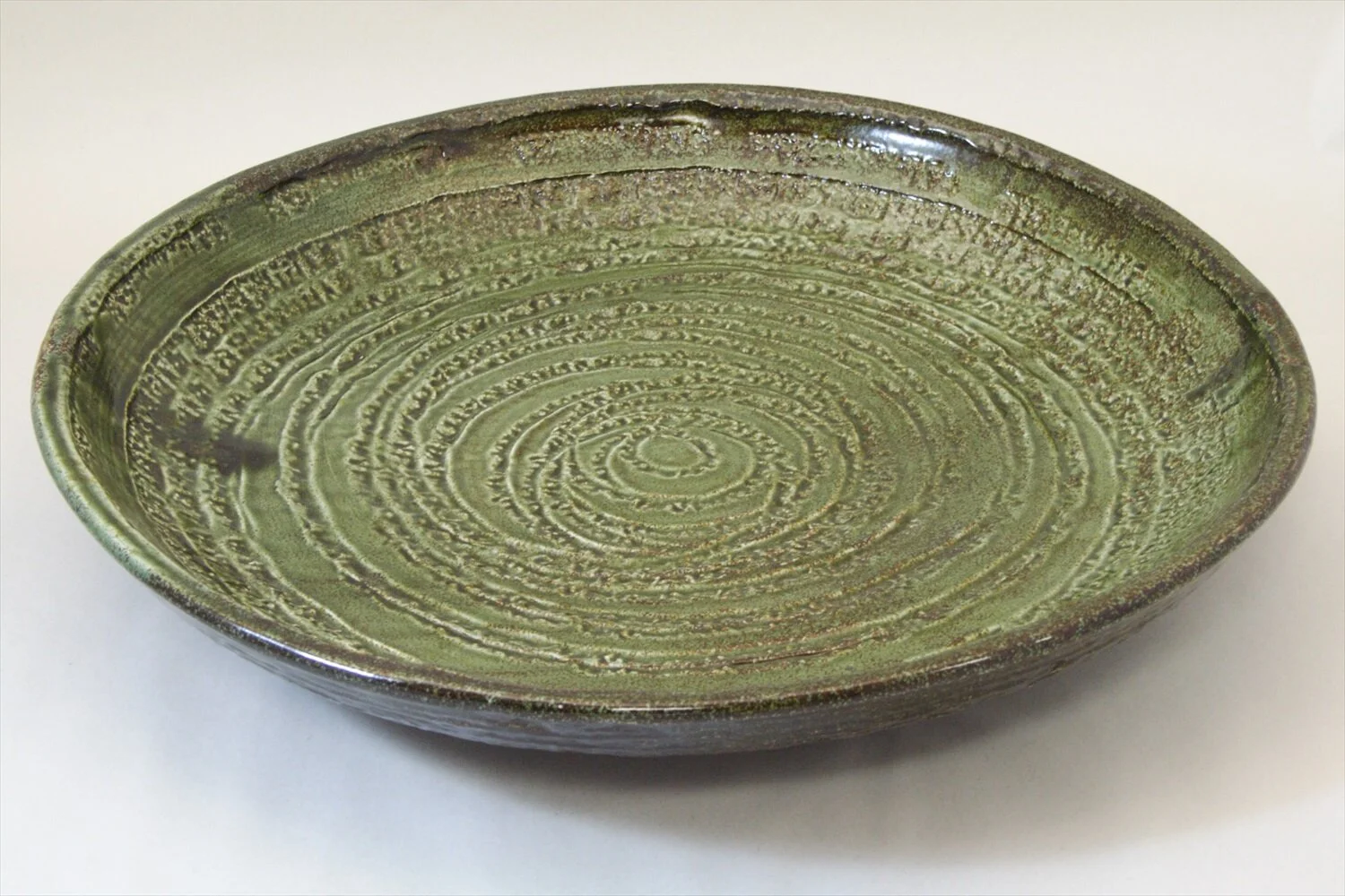 118-4548 Green large round serving plate