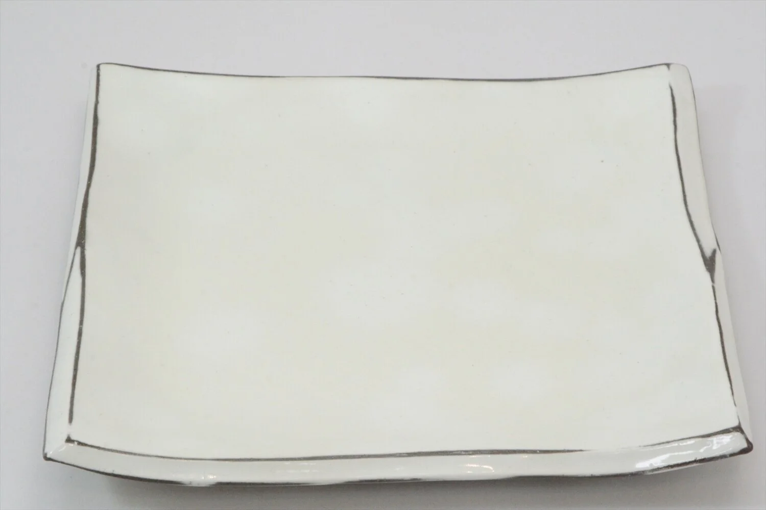 138-4518 White square plate