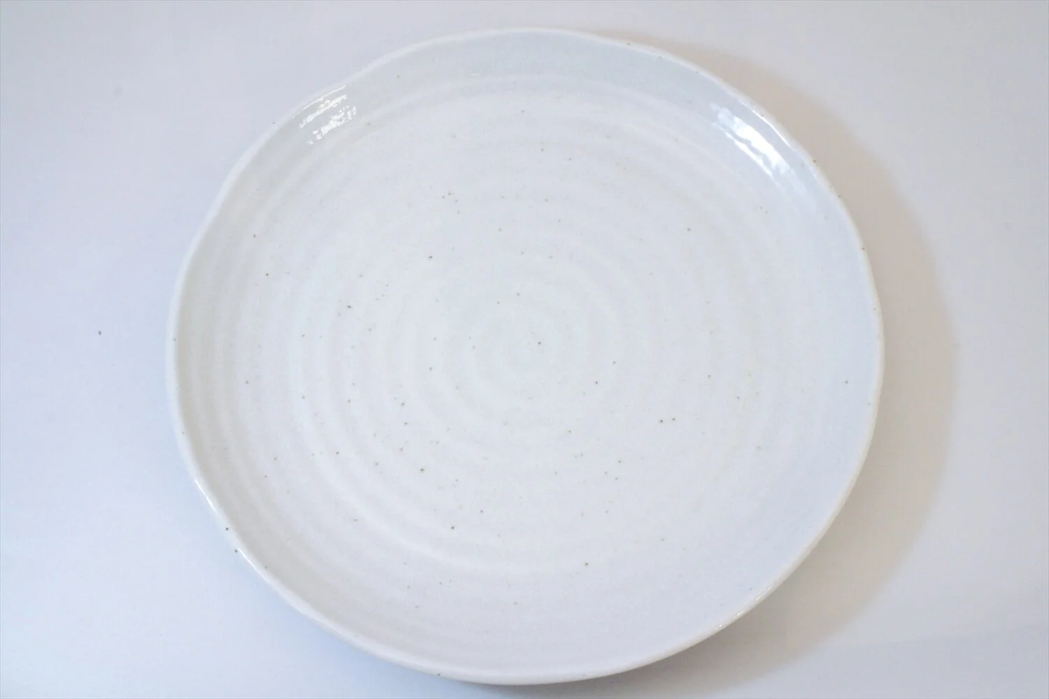 128-4033 White dinner plate 29cm