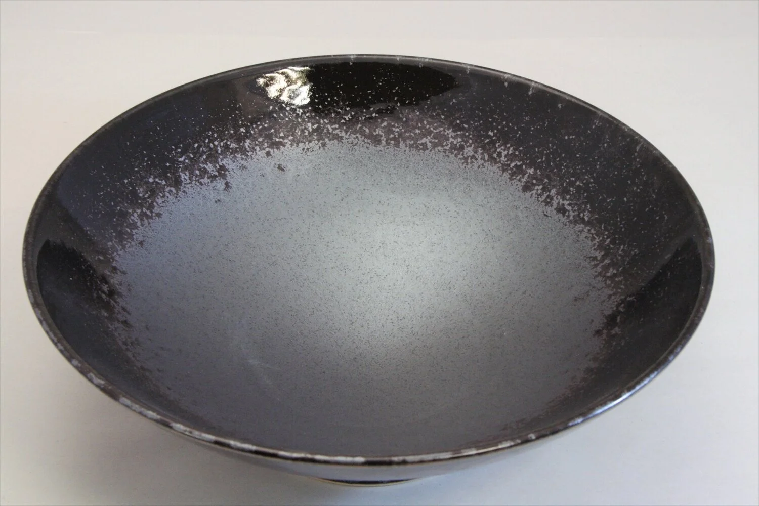 218-2611 Black serving bowl