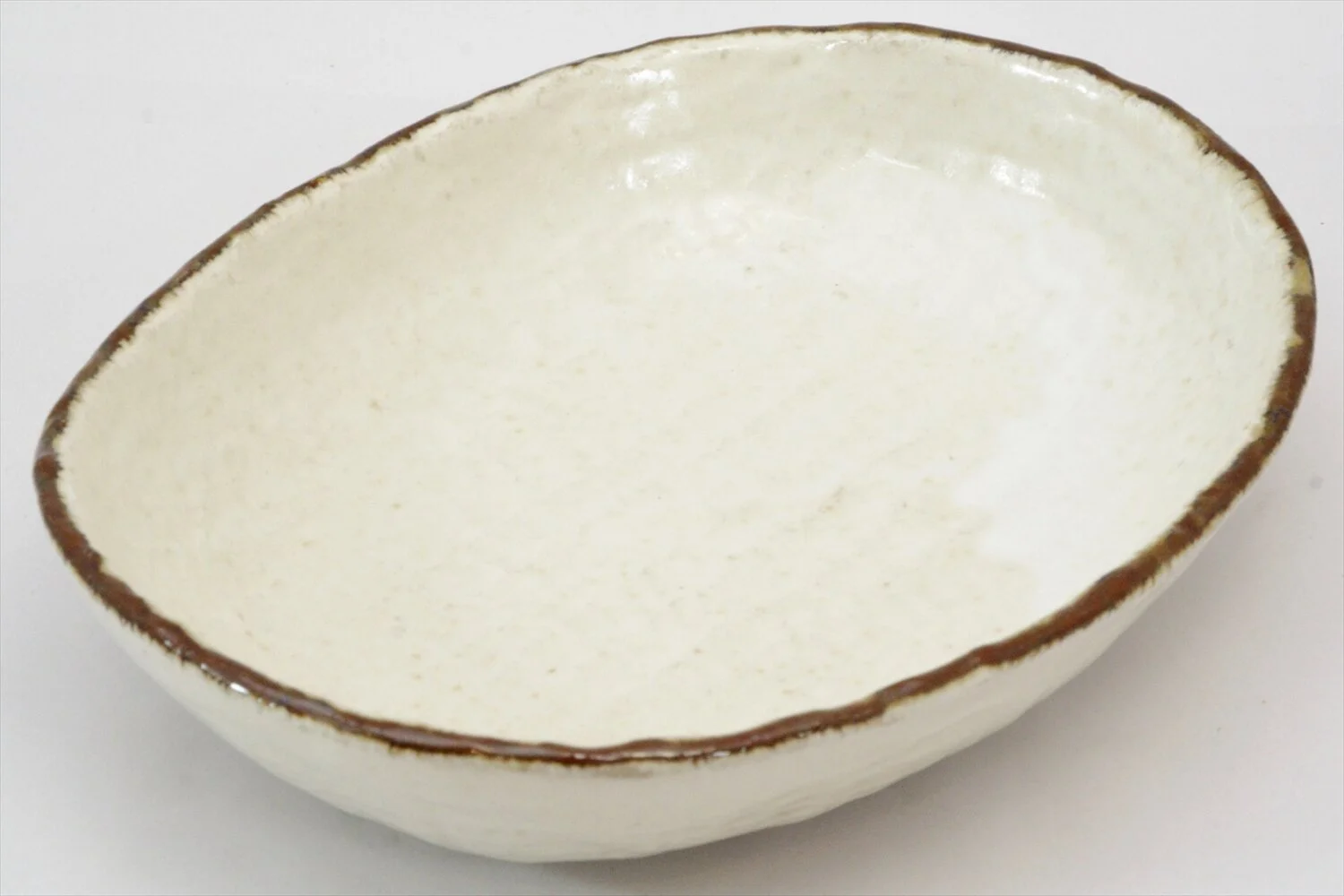 228-4899 White mid oval bowl with brown edge